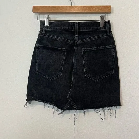 Agolde Black Wash Pose Denim Quinn High Rise Cut-Off Jean Skirt Women's Size 23 - Picture 4 of 7